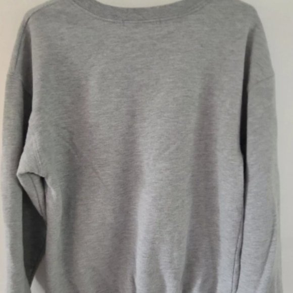 NWT Christmas Wound Up Gray Sweatshirt "Thankful, Grateful, Blessed" - Picture 3 of 3